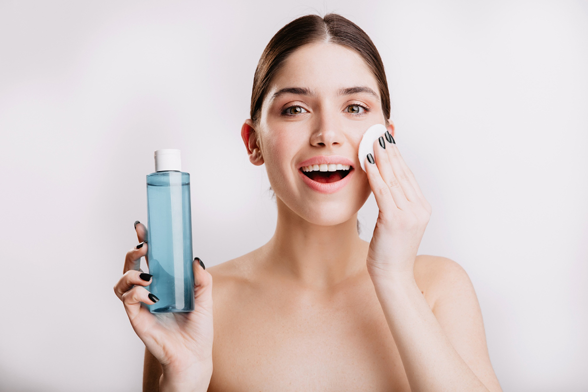 Micellar Water: The Unsung Hero of Your Daily Skincare Routine